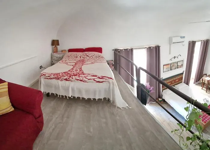 Maqueda Apartments